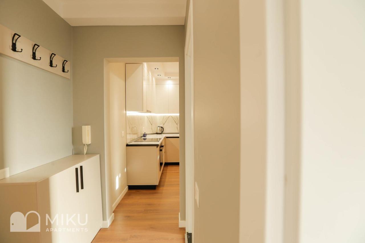Miku Apartment Tiranë Ngoại thất bức ảnh