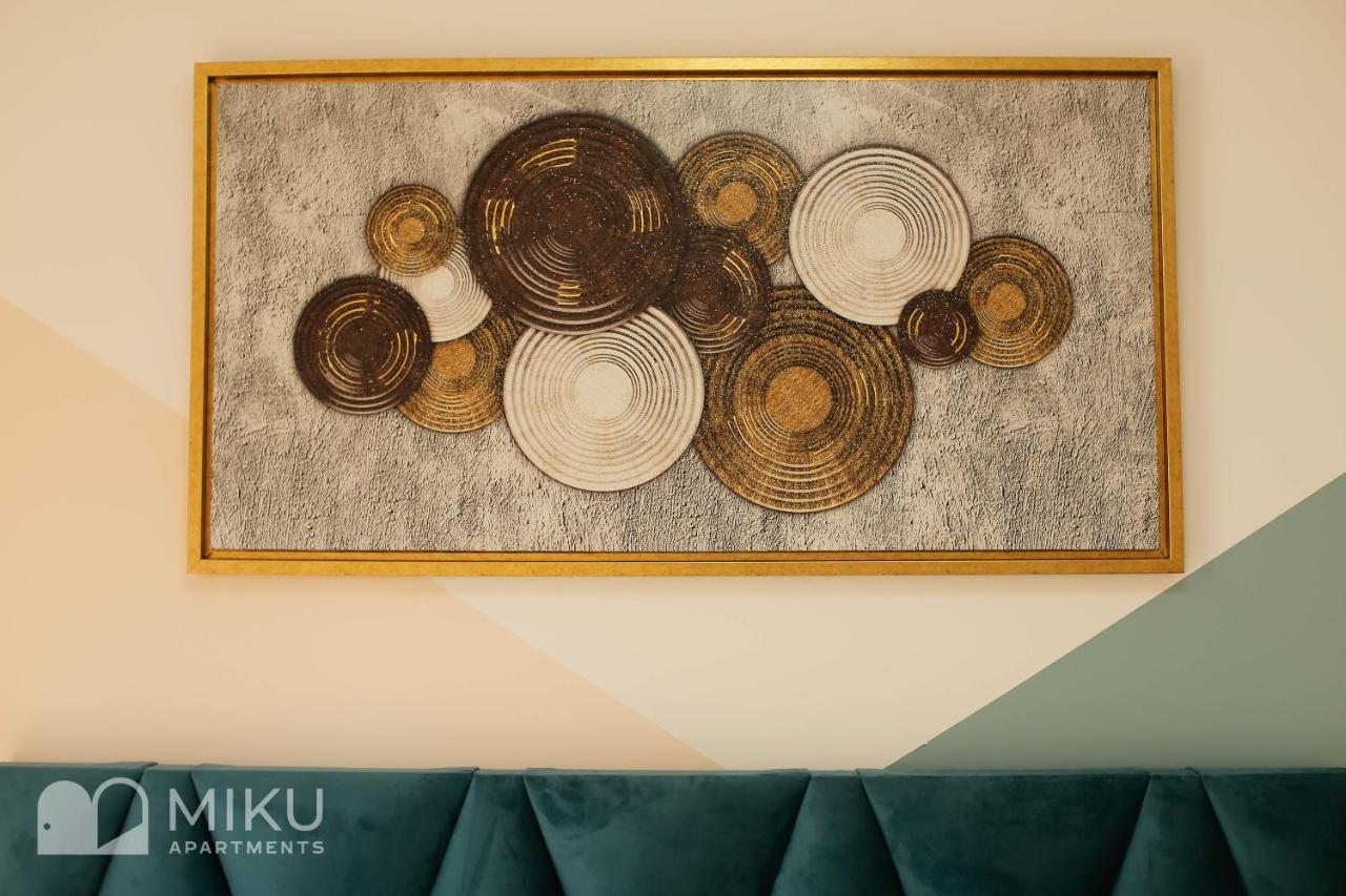 Miku Apartment Tiranë Ngoại thất bức ảnh