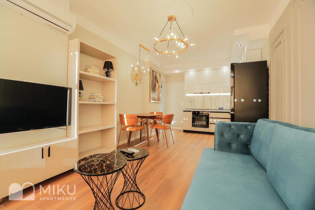 Miku Apartment Tiranë Ngoại thất bức ảnh